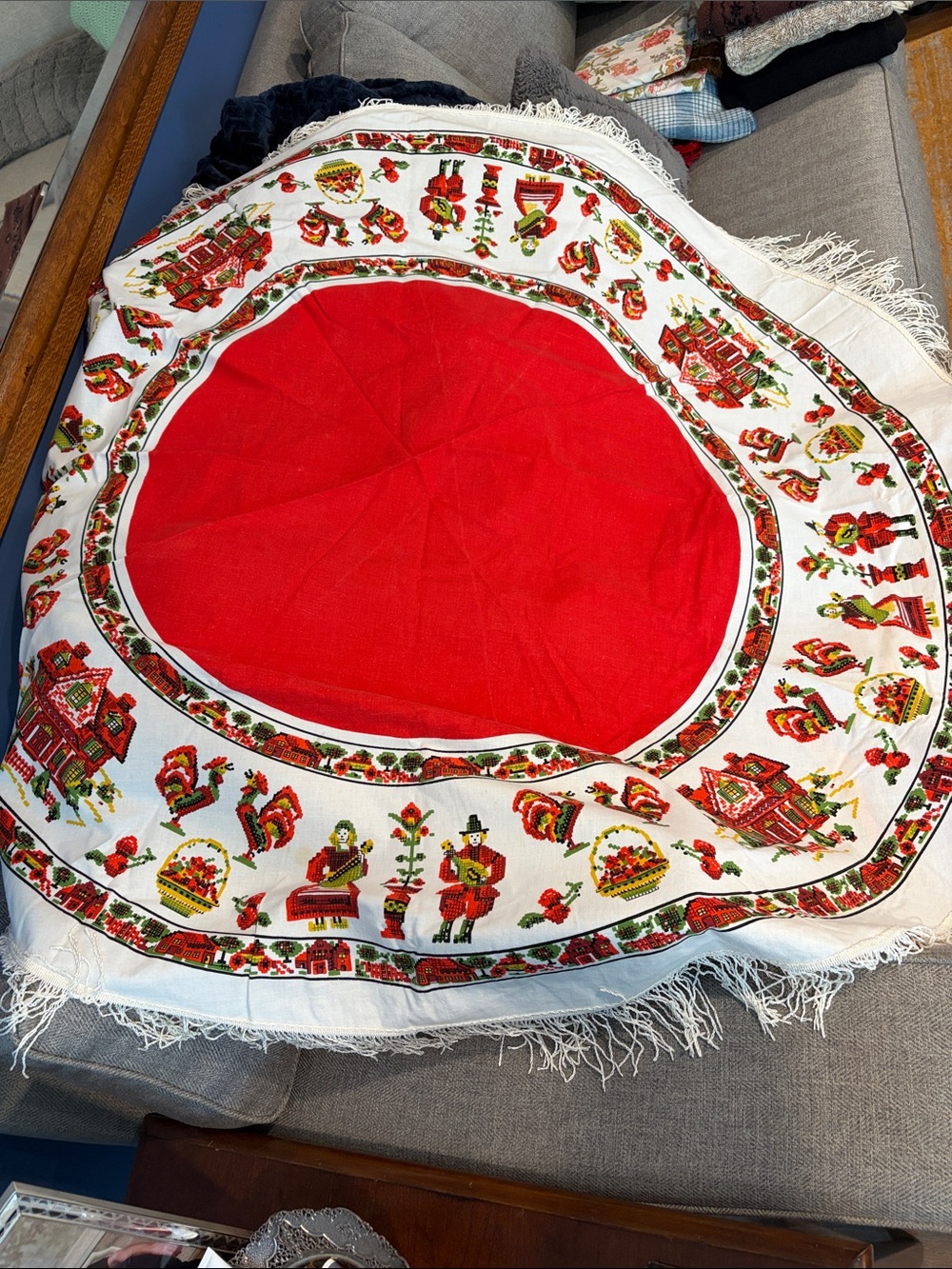 Vtg Parisian Prints Country Sampler Faux Cross Stitch Round Fringed Tablecloth